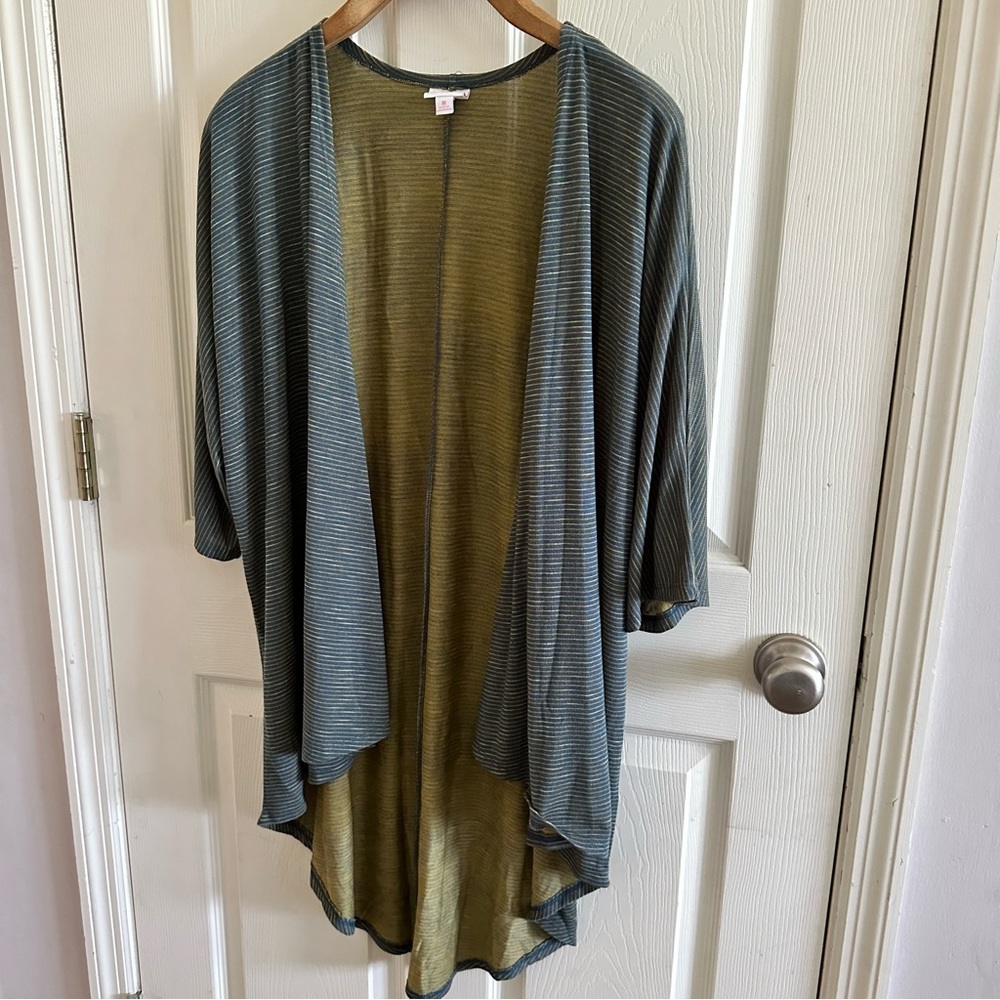 Lularoe. Open hi lo cardigan with three quarter length sleeves
